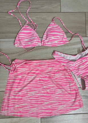 Bikini zebrato, marca: Shein, estado: Muy bueno, tamaño: S / 36 / 8, 3,50 €, 4,38 € Protección al comprador incluida