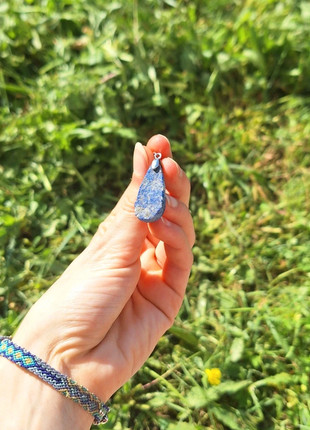 Pendentif brut Lapis Lazuli, marque: Pierre, état: Neuf sans étiquette, 7,00 €, 8,05 € Protection acheteurs incluse