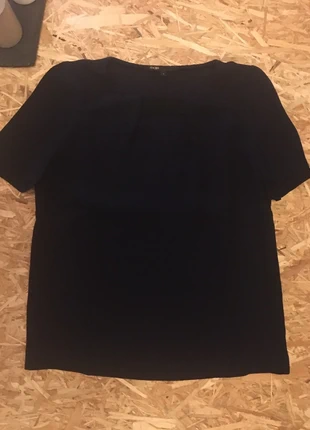 Haut bleu, brand: Maje, condition: Good, size: S / 36 / 8, €5.00, €5.95 includes Buyer Protection