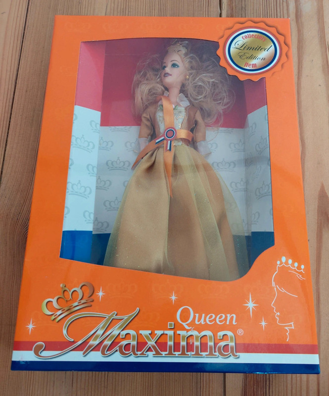 Queen Maxima pop.(Barbie stijl). Limited edition. Nieuw! 4