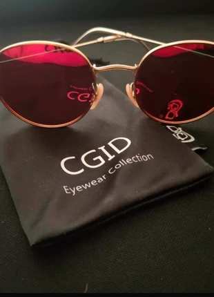 Paire de lunettes rouges , merk: CGID, staat: Nieuw zonder prijskaartje, € 6,00, € 7,00 inclusief Kopersbescherming