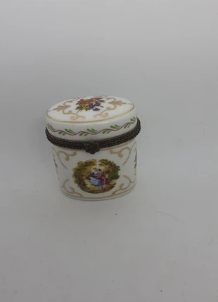 Porcelain art collectable pill box (P1378), brand: Art, condition: Very good, €7.99, €9.09 includes Buyer Protection Pro