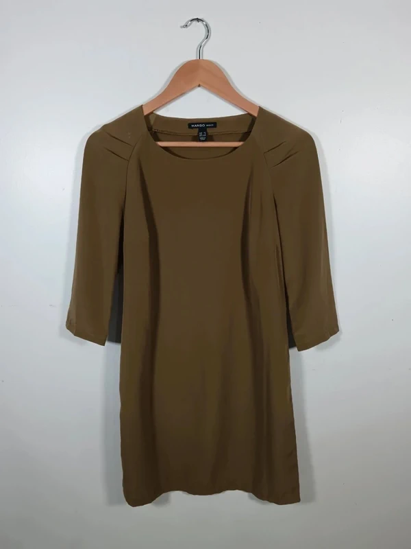 C6 robe kaki Mango XS