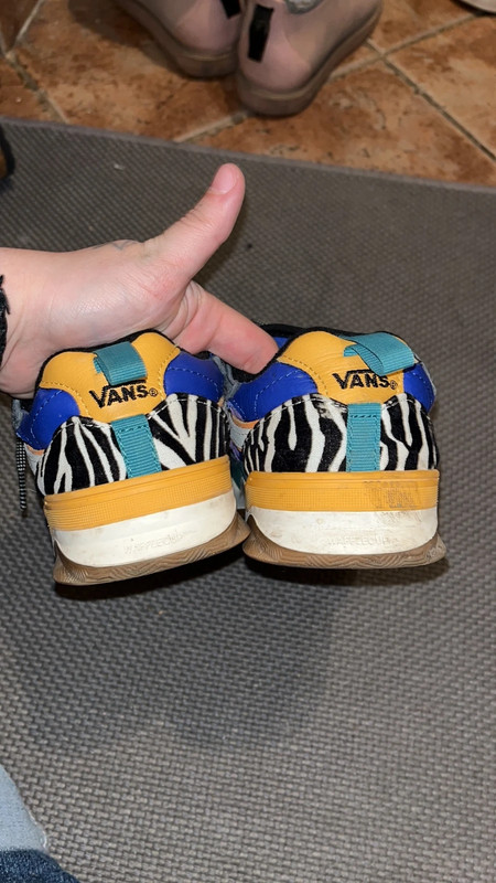 Vans brux sales wc zebra