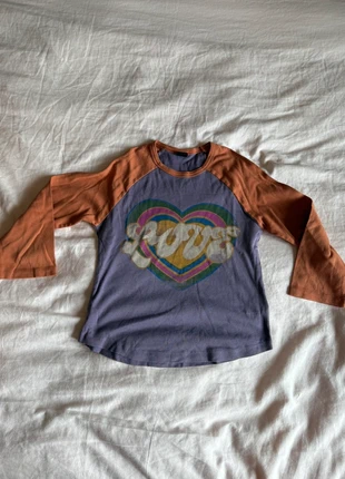 Graphic long sleeved top, brand: Urban Outfitters, condition: Very good, size: S / 36 / 8, €8.50, €9.63 includes Buyer Protection