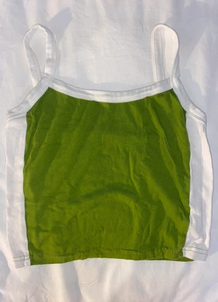 top branco e verde, marca: Shein, estado: Muito bom, tamanho: XS / 34 / 6, €3.00, €3.85 inclui Proteção do Comprador