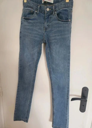 jean Levi's parfait état 510 skinny 10 ans, marke: Levi's, zustand: Sehr gut, größe: 10 Jahre / 140, 10,00 €, 11,20 € inklusive Vinted-Käuferschutz