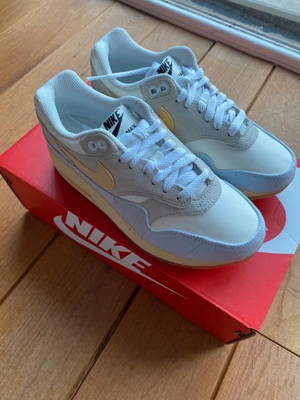 Nike air max 1 white platinum gum online