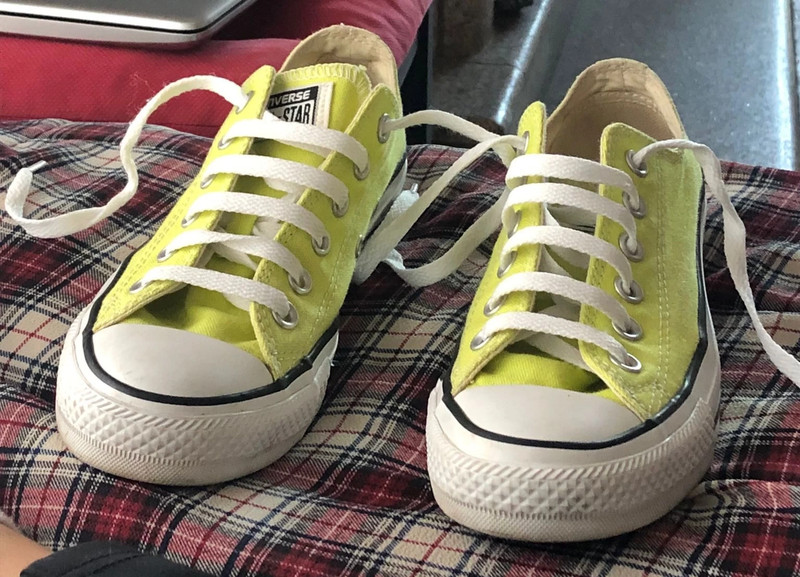 All star best sale amarelo fluorescente