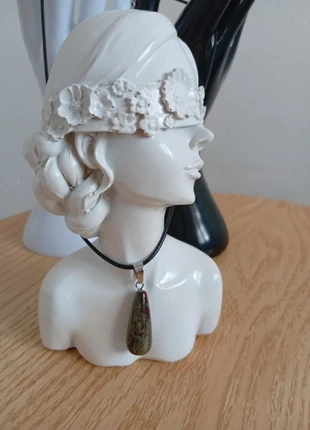 Jaspe sang du dragon idée cadeau collier en pierres naturelles Lithothérapie, staat: Heel goed, € 14,70, € 16,14 inclusief Kopersbescherming Pro