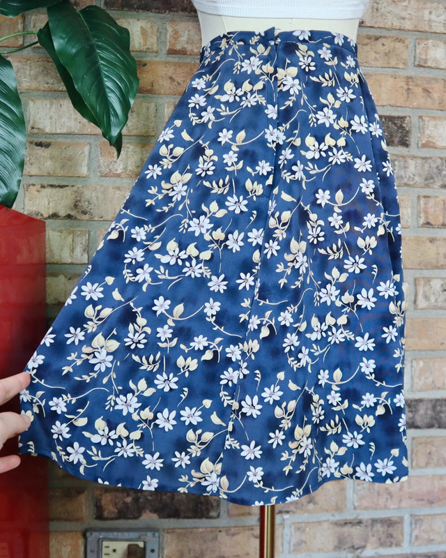 Vintage floral Flared Skirt 4