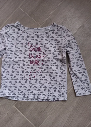Tee-shirt manches longues filles, brand: Charlie & Prune, condition: Very good, size: 5 years / 110 cm, €1.50, €2.28 includes Buyer Protection