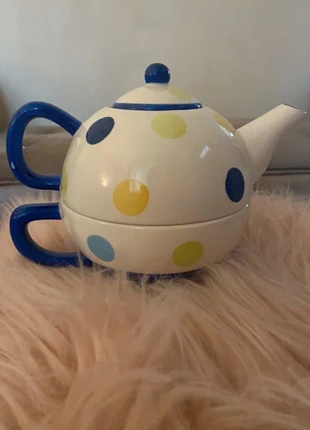 Spotty teapot, brand: unknown, condition: Good, £10.00, £11.20 includes Buyer Protection