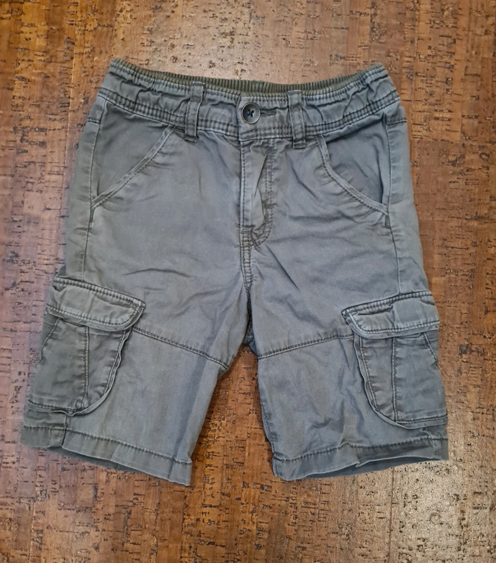 Shorts H&M Jungs Gr. 104 3