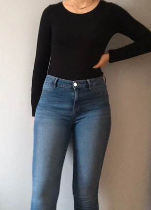 Jean bleu , brand: Mango, condition: Good, size: XS / 34 / 6, €4.00, €4.90 includes Buyer Protection