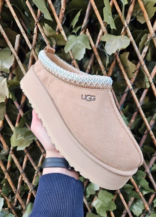 Ugg Tazz Sand Taille 39, marque: UGG, état: Très bon état, taille: 39, 155,00 €, 163,45 € Protection acheteurs incluse