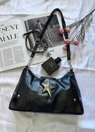 Black Shoulder Bag With Silver Star Detail -Trendy Y2K Style, marque: Punk, état: Neuf sans étiquette, 19,50 €, 21,18 € Protection acheteurs incluse
