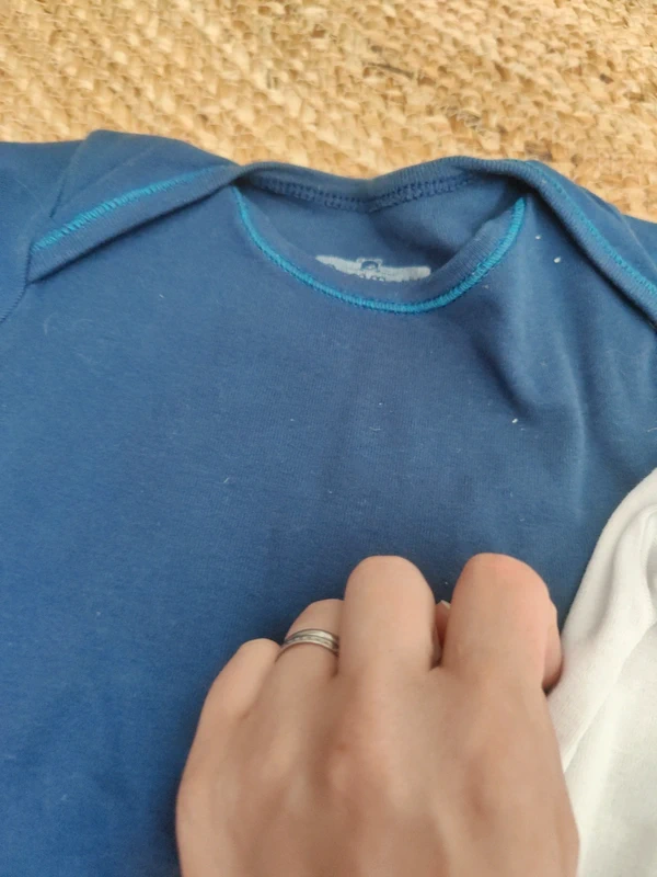 Lot de 3 bodies 3 ans - photo numéro 4