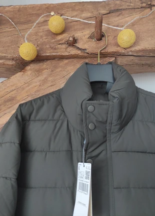 Doudoune Mango S, marque: Mango, état: Neuf sans étiquette, taille: S, 20,00 €, 21,70 € Protection acheteurs incluse