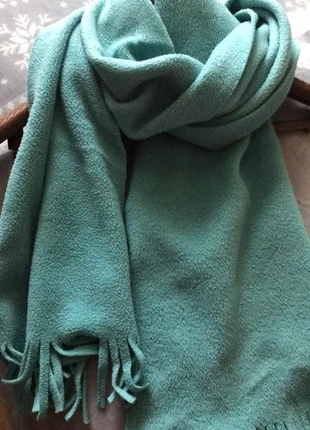Echarpe chaude turquoise, marque: Promod, état: Très bon état, 12,00 €, 13,30 € Protection acheteurs incluse