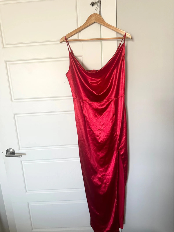 Red Quiz Satin Slip Dress 3