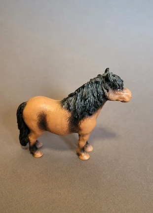 Schleich figurine cheval poney dartmoor ancien, marke: Schleich, zustand: Sehr gut, größe: Einheitsgröße, 15,00 €, 16,45 € inklusive Vinted-Käuferschutz