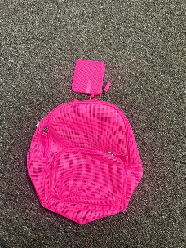 Super cute hot pink mesh mini backpack 🎒 w/ wristette 1