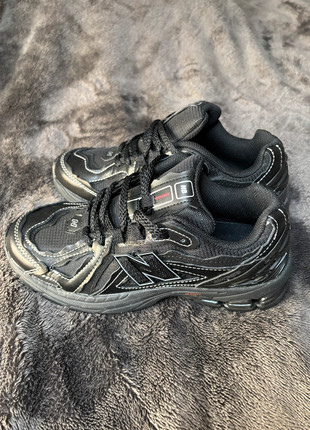 New Balance 1906D BLACK, marque: New Balance, état: Neuf sans étiquette, taille: 41,5, 65,00 €, 68,95 € Protection acheteurs incluse