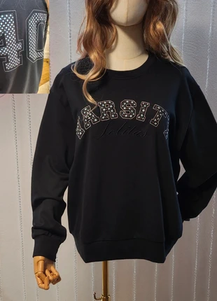 Sudadera oversize bordada "Lolita&l", brand: Lolita, condizioni: Nuovo con cartellino, taglia: M / IT 42 / EU 38, €20.00, €21.70 include la Protezione acquisti