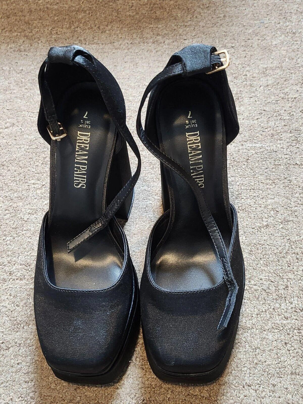Dream Pairs Women’S Size 7 Black High Chunky Platform Closed Toe Block Heels 2
