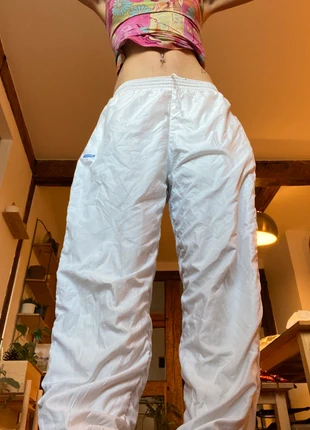 Basic White vintage jogger, marque: Vintage, état: Très bon état, taille: L, 22,00 €, 23,80 € Protection acheteurs incluse