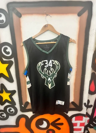Nba Milwaukee Bucks , marca: Fanatics, estado: Novo sem etiquetas, tamanho: M, €50.00, €53.20 inclui Proteção do Comprador