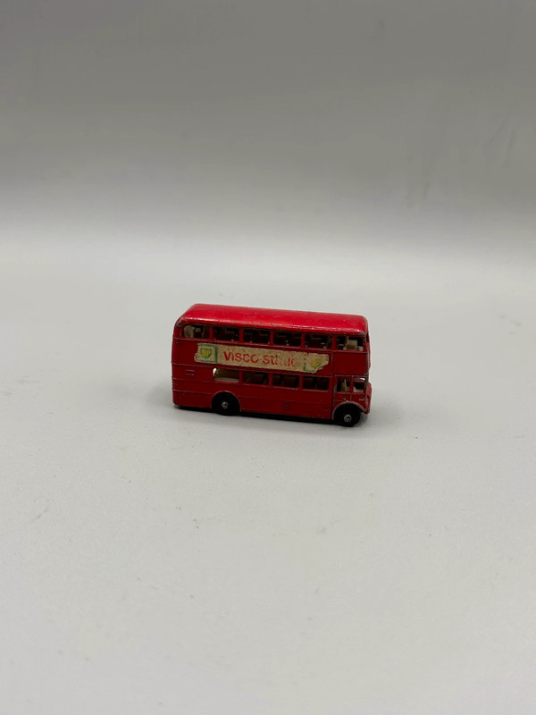 Matchbox routemaster top bus 5