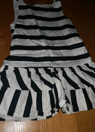 Robe courte, marke: Junior Gaultier, zustand: Sehr gut, größe: 24–36 Monate / 92, 3,00 €, 3,85 € inklusive Vinted-Käuferschutz