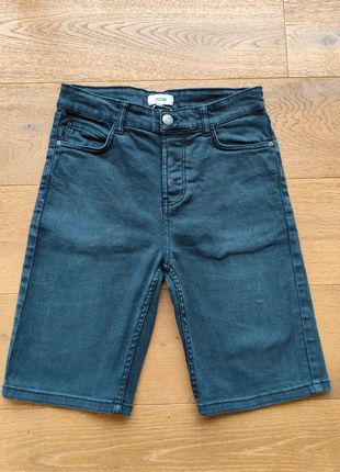 Shorts jean BZB noire taille 36, marque: BZB, état: Très bon état, taille: W36 | FR 46, 4,00 €, 4,90 € Protection acheteurs incluse