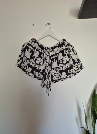 Calções de praia da marca LIN, marca: Lin, estado: Muito bom, tamanho: S / 36 / 8, €1.50, €2.28 inclui Proteção do Comprador