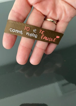 Bracciale con scritta, état: Très bon état, 3,00 €, 3,85 € Protection acheteurs incluse