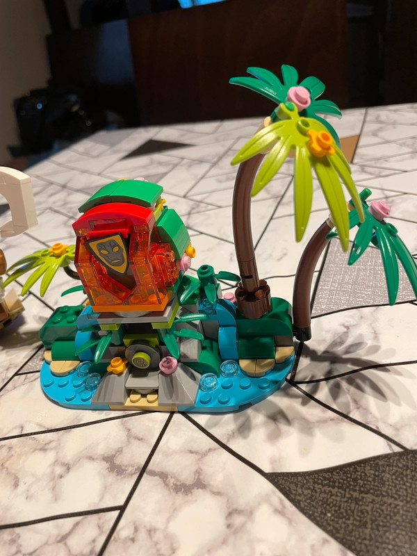 Lego cheap vaiana maui