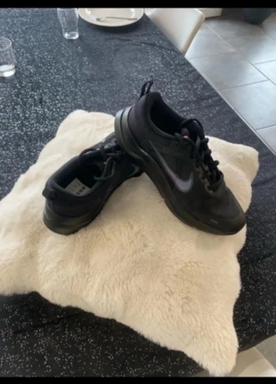 Basket Nike downshifter 12 NN (GS) noir taille 38, brand: Nike, condition: New without tags, size: 38, €23.00, €24.85 includes Buyer Protection