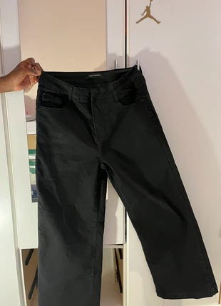 Jean noir wide leg, marque: Fashion, état: Très bon état, taille: M / 38 / 10, 3,60 €, 4,48 € Protection acheteurs incluse