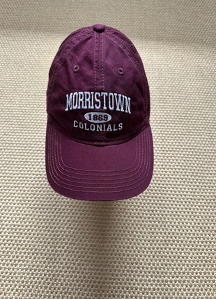 Casquette Morristown Colonials  – Coloris Bordeaux – Style Collège Vintage – Très Bon État, brand: American Vintage, condition: Very good, size: One size, €11.99, €13.29 includes Buyer Protection Pro