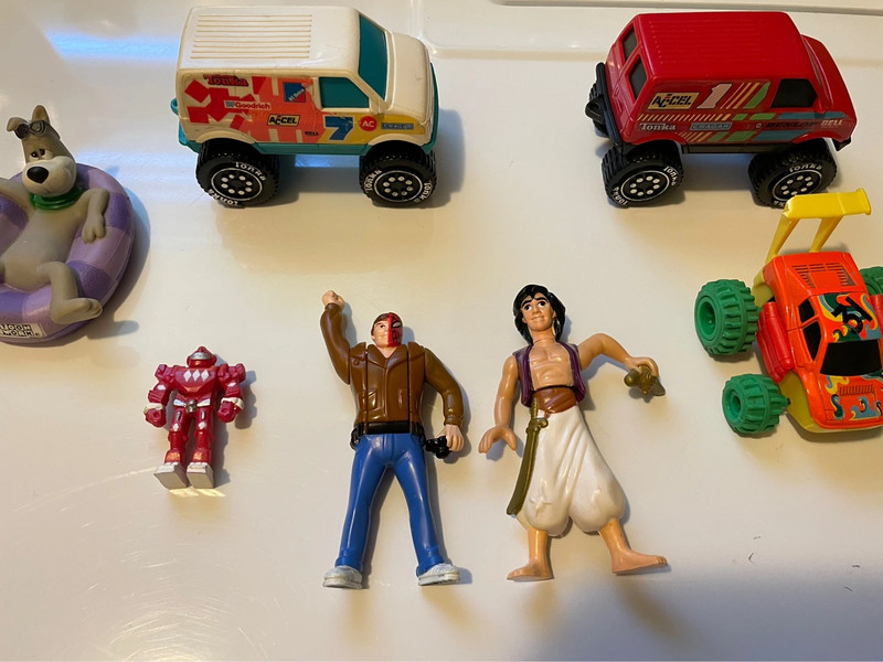 Lot of small 90s toys 2