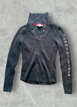 Pull col v tommy Hilfiger bleu marine - logo brodé - Taille L, brand: Tommy Hilfiger, condition: Very good, size: L / 40 / 12, €9.90, €11.10 includes Buyer Protection