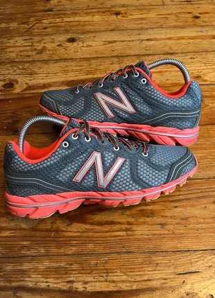 New balance 590, brand: New Balance, condizioni: Ottime, taglia: 39, €20.00, €21.70 include la Protezione acquisti