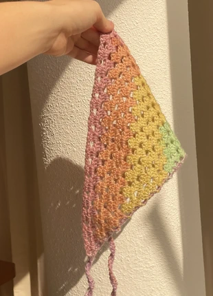 Bandana en crochet - Coloré, marca: Me, estado: Nuevo sin etiquetas, 10,00 €, 11,20 € Protección al comprador incluida