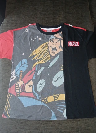Tee shirt Marvel, marque: Marvel, état: Très bon état, taille: M, 5,00 €, 5,95 € Protection acheteurs incluse