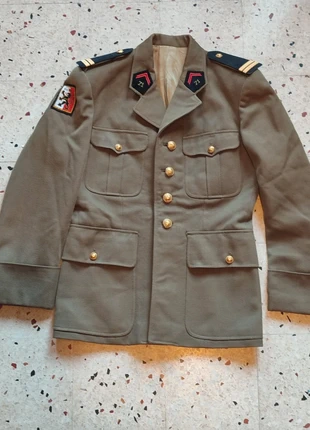 Tenue militaire armée de terre française 8eme Division Infanterie, marque: ets utah, état: Bon état, taille: S / 36 / 8, 49,90 €, 53,10 € Protection acheteurs incluse