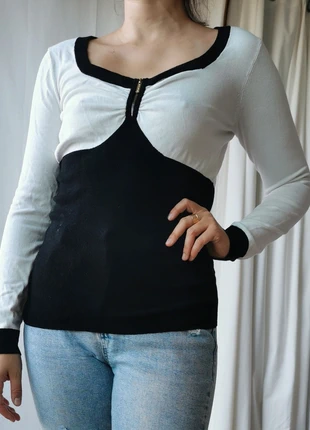 Pull léger mi-saison bi-colores noir et blanc, marque: Vintage Dressing, état: Très bon état, taille: M / 38 / 10, 6,00 €, 7,00 € Protection acheteurs incluse