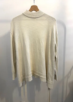 Pull dos nu Zara, marque: Zara, état: Très bon état, taille: L / 40 / 12, 6,00 €, 7,00 € Protection acheteurs incluse