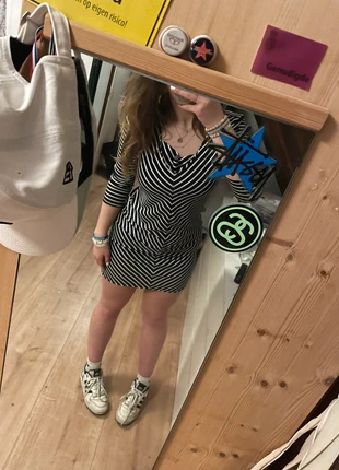 Schattig streepjesjurkje , merk: Typical Jill, staat: Nieuw zonder prijskaartje, maat: L / 40 / 12, € 10,00, € 11,20 inclusief Kopersbescherming